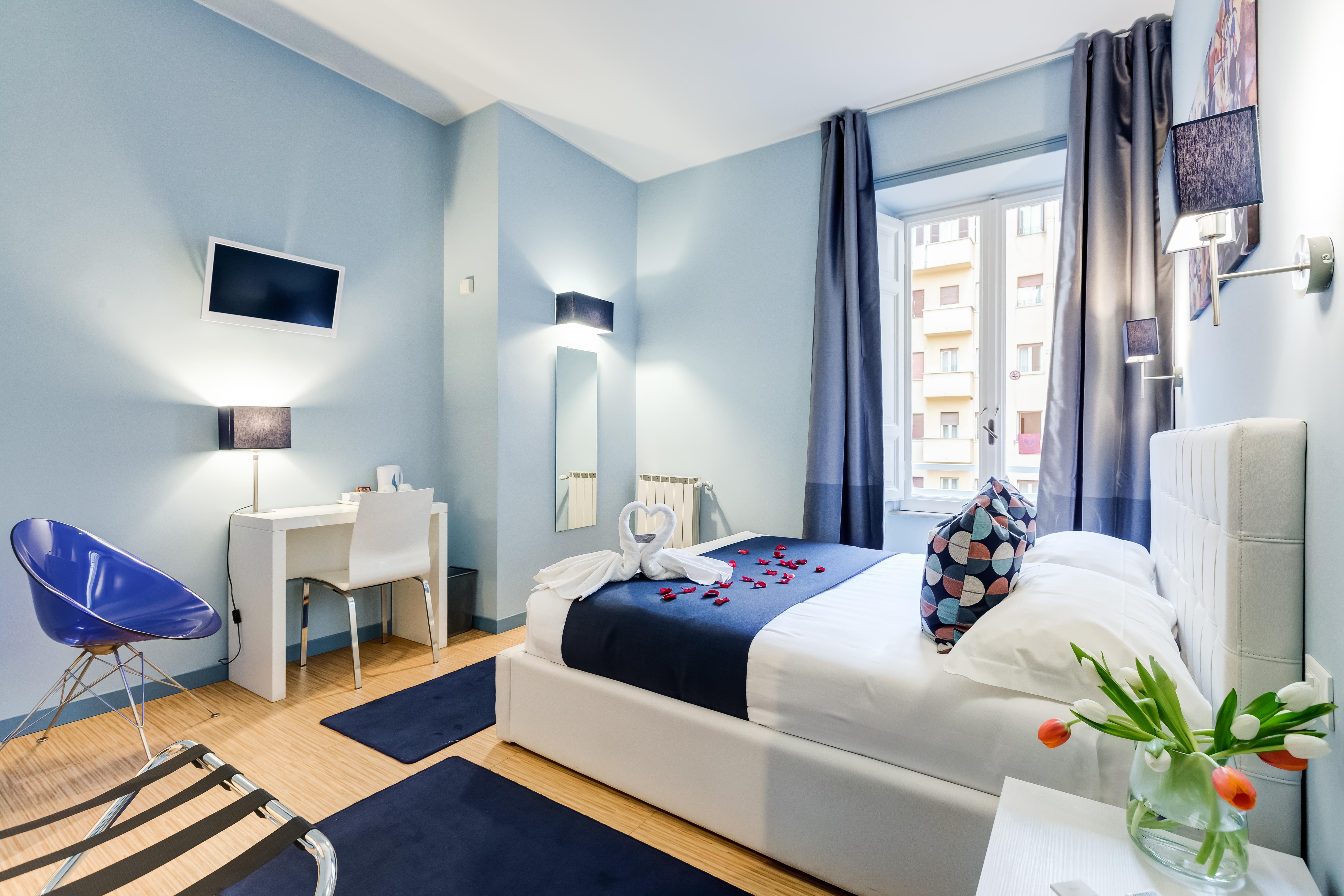 Easy Budget Colosseo Рим Экстерьер фото