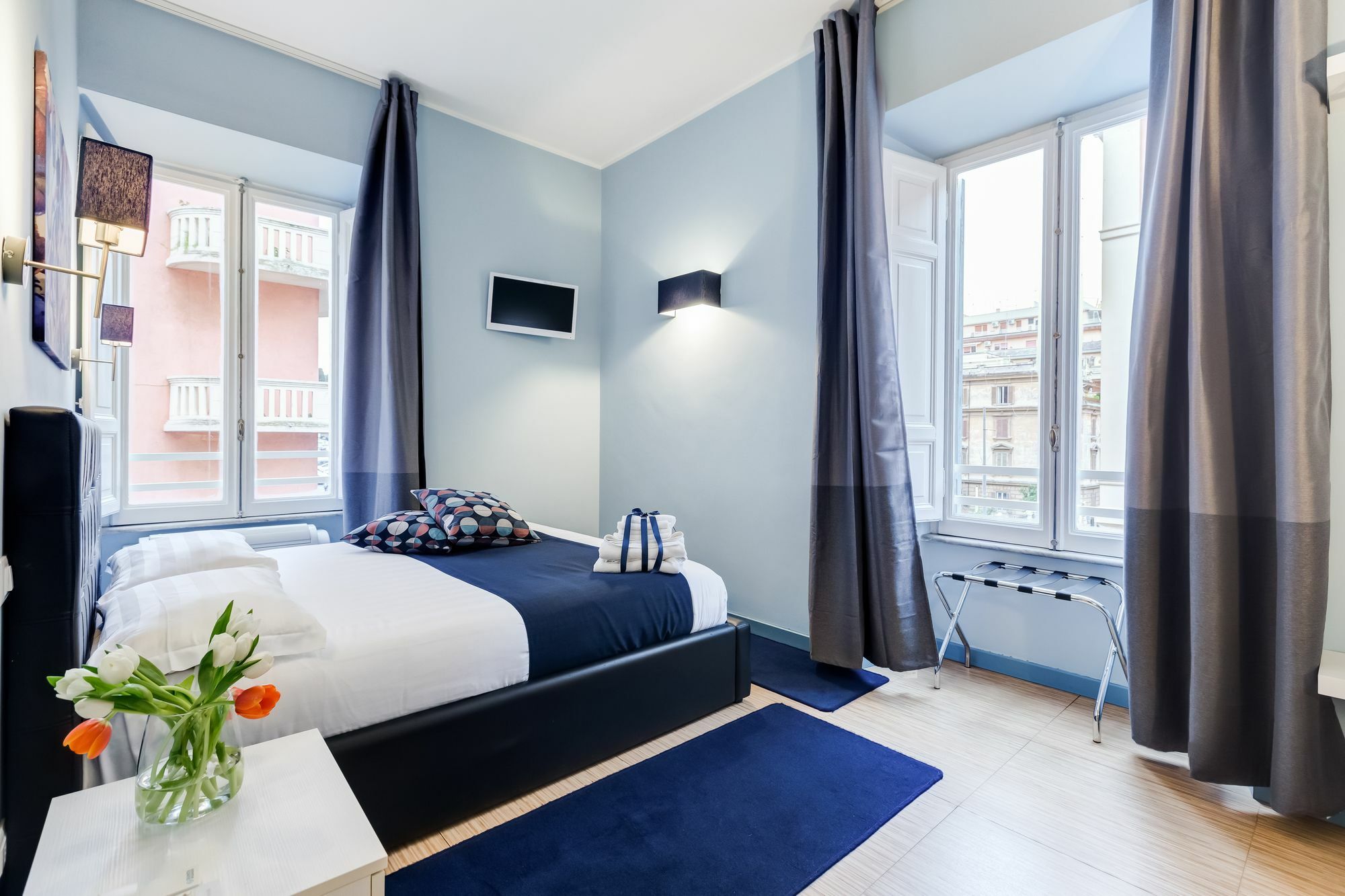 Easy Budget Colosseo Рим Экстерьер фото